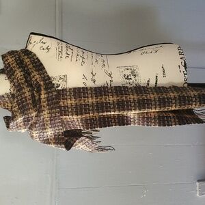 D & Y softer than cashmere scarfe